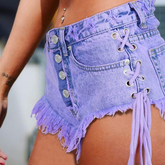 Denim - 🛍”So Painted” Boy-Friend Shorts🛍.